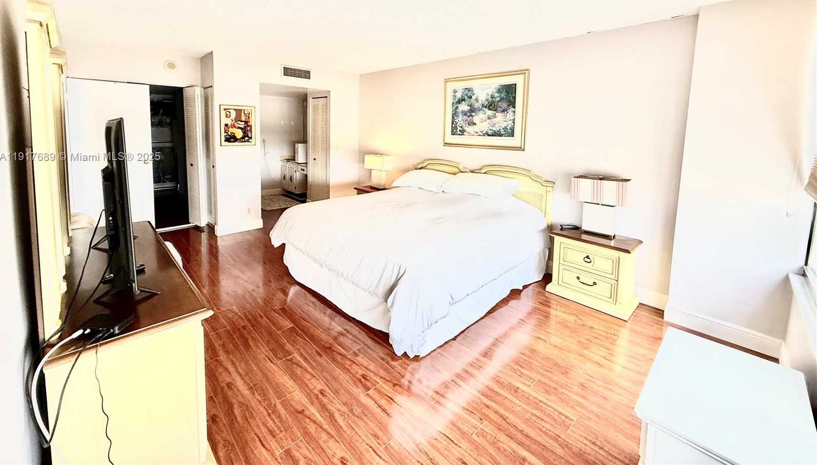 Small Image of 600 THREE ISLANDS BLVD #1107, Hallandale Beach Number 7