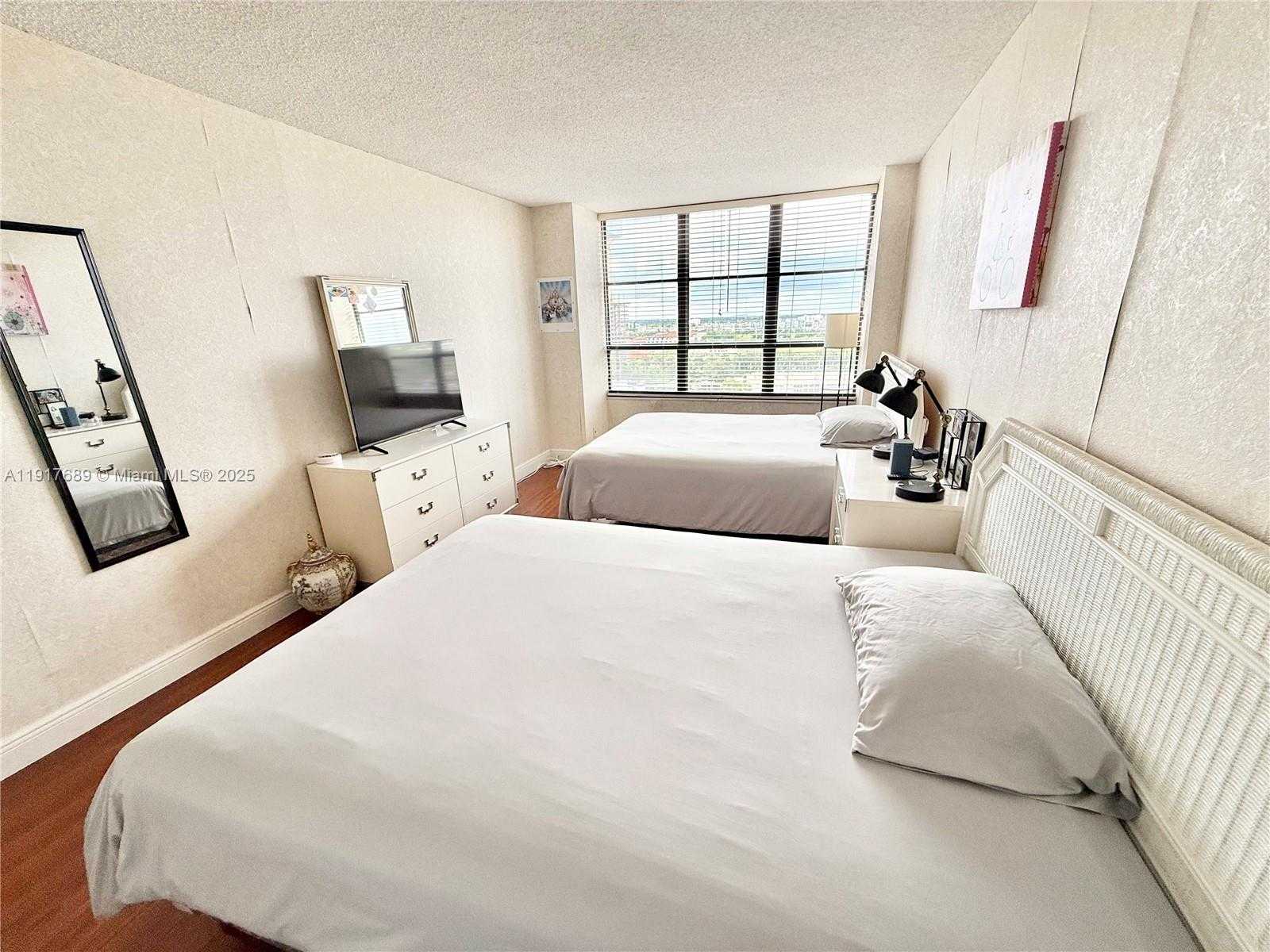 Small Image of 600 THREE ISLANDS BLVD #1107, Hallandale Beach Number 8