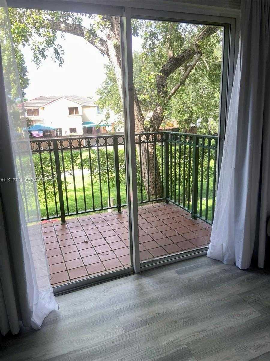 Small Image of 10018 HAMMOCKS BLVD #207-5, Miami Number 33