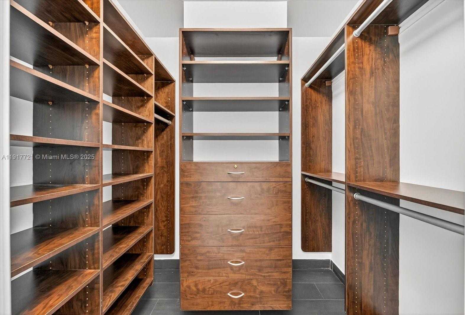 Small Image of 900 BRICKELL KEY BLVD #2304, Miami Number 35