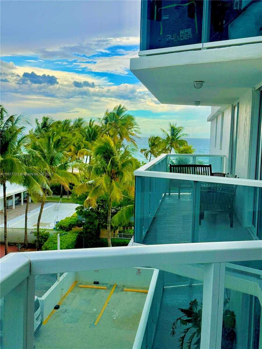 Small Image of 2401 COLLINS AVE #611, Miami Beach Number 32