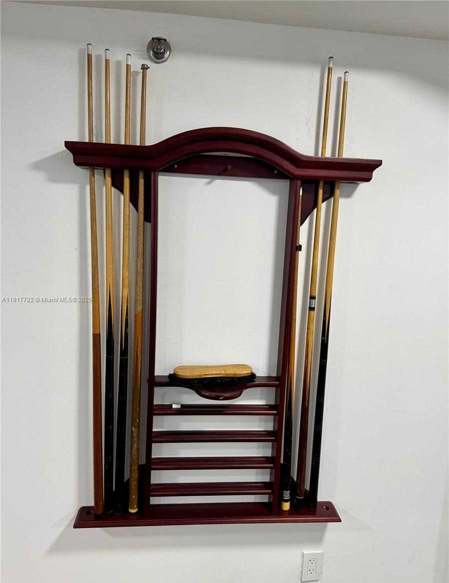 Small Image of 2401 COLLINS AVE #611, Miami Beach Number 36