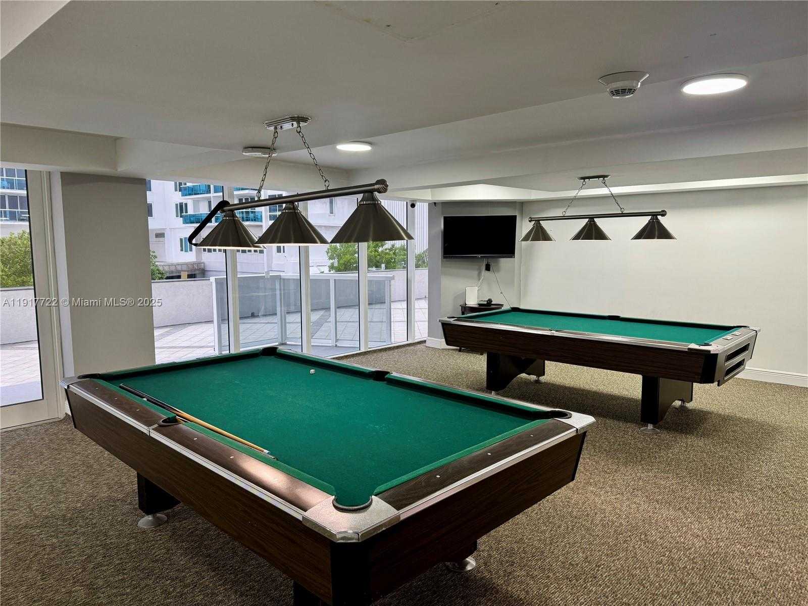 Small Image of 2401 COLLINS AVE #611, Miami Beach Number 38