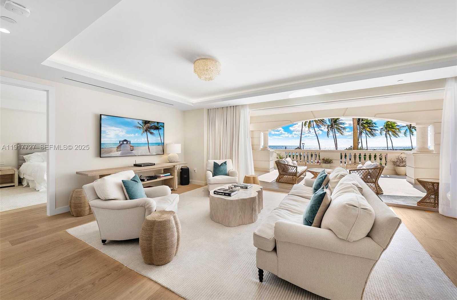 Small Image of 7916 FISHER ISLAND DR #7916, Miami Beach Number 14