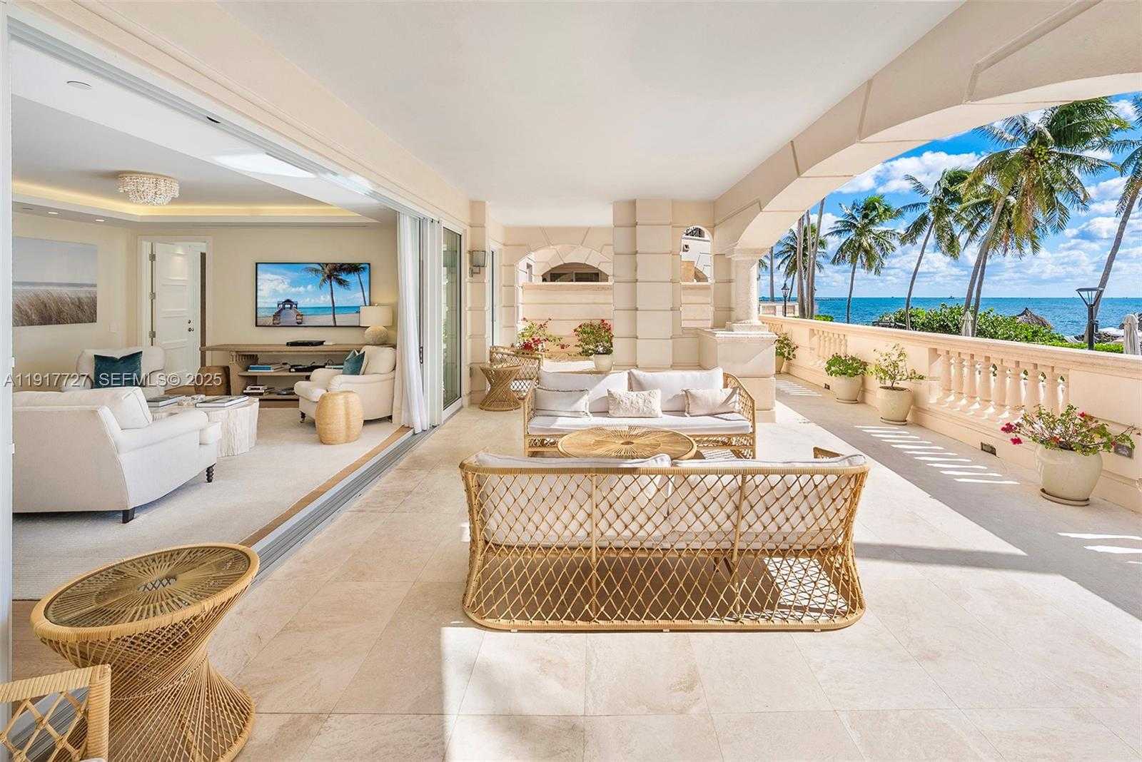 Small Image of 7916 FISHER ISLAND DR #7916, Miami Beach Number 17