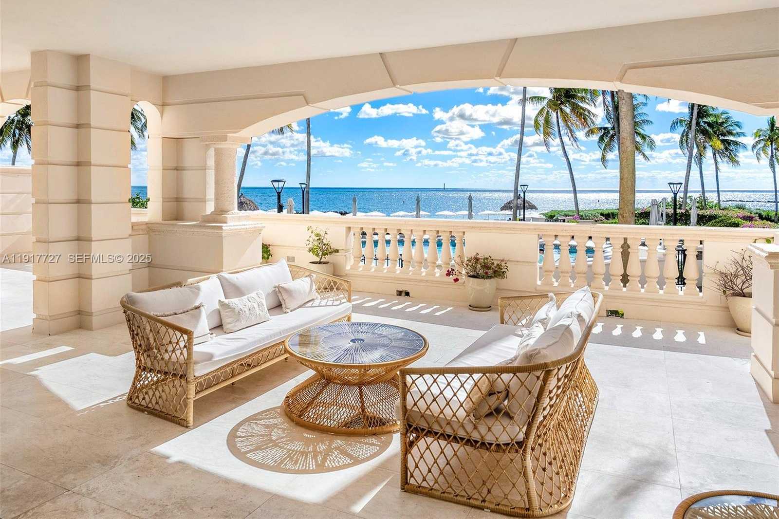 Small Image of 7916 FISHER ISLAND DR #7916, Miami Beach Number 2