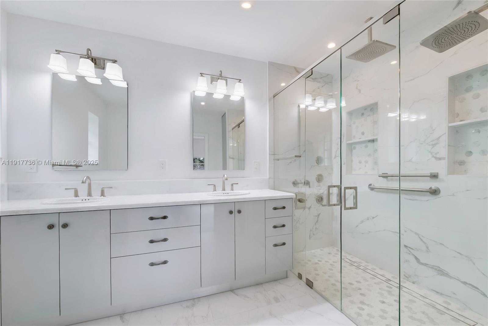 Small Image of 7675 SOUTH WEST 132ND ST, Pinecrest Number 11