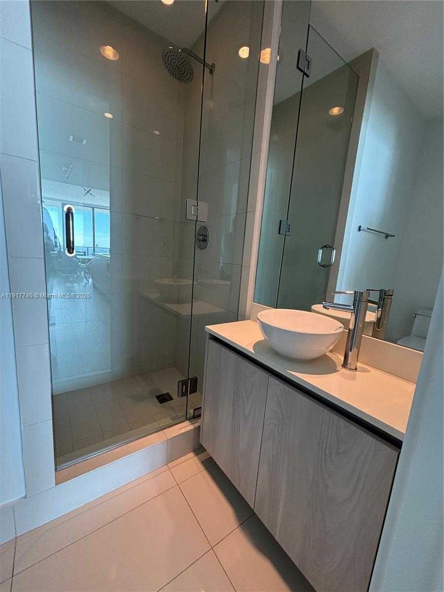 Small Image of 480 NORTH EAST 31ST ST #3105, Miami Number 12