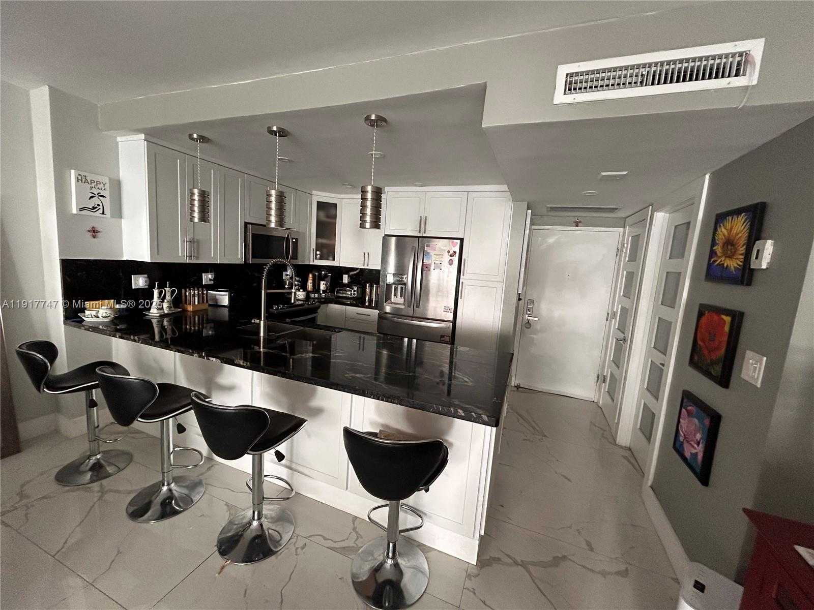 Small Image of 3725 SOUTH OCEAN DR #1103, Hollywood Number 7