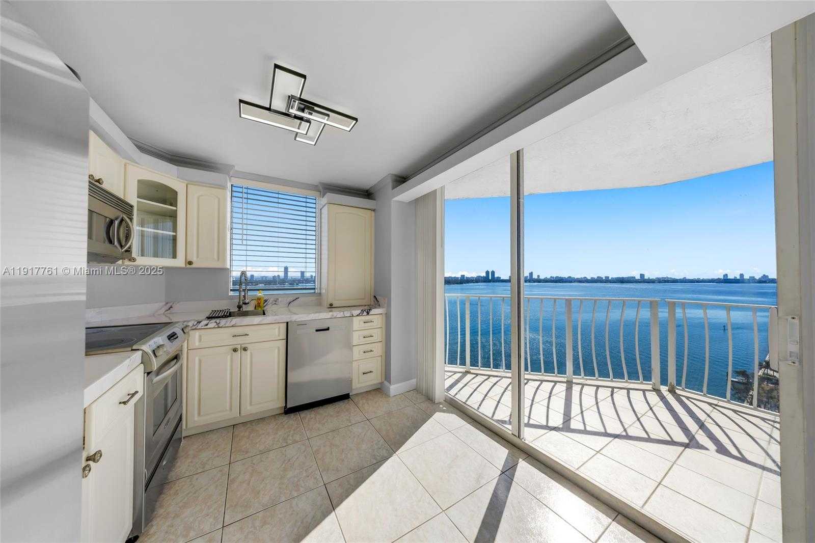 Small Image of 7601 EAST TREASURE DR #1920, North Bay Village Number 6