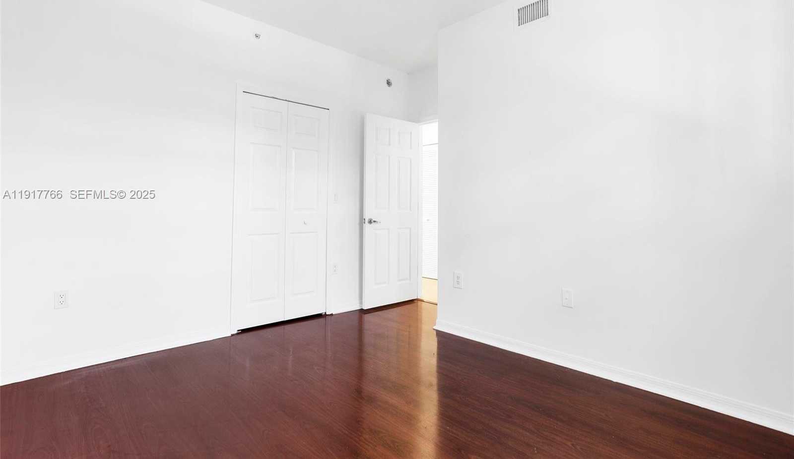 Small Image of 6670 NORTH WEST 114TH AVE #624, Doral Number 15