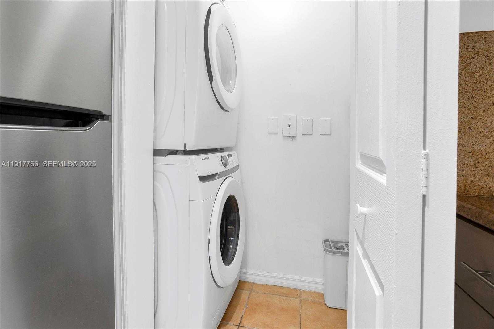 Small Image of 6670 NORTH WEST 114TH AVE #624, Doral Number 8