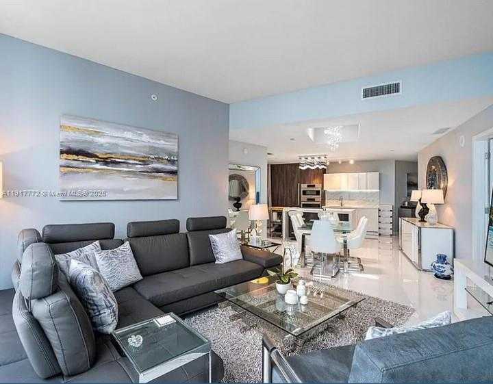 Small Image of 851 NORTH EAST 1ST AVE #3909, Miami Number 2