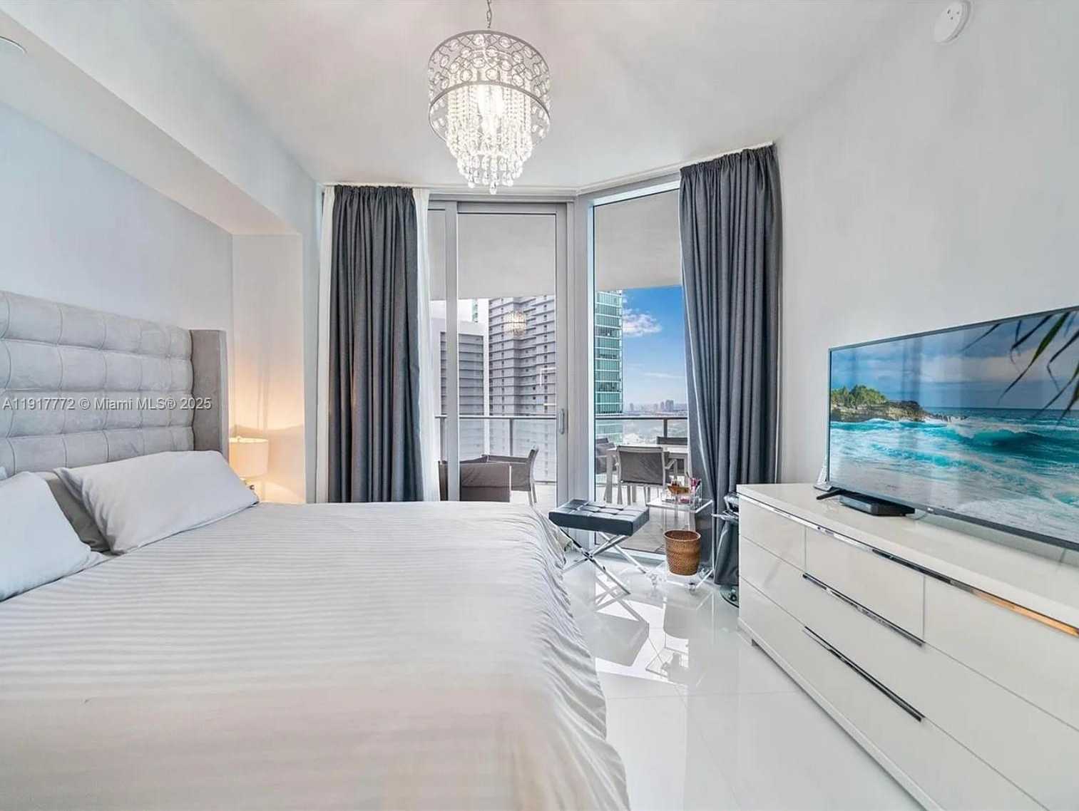 Small Image of 851 NORTH EAST 1ST AVE #3909, Miami Number 5