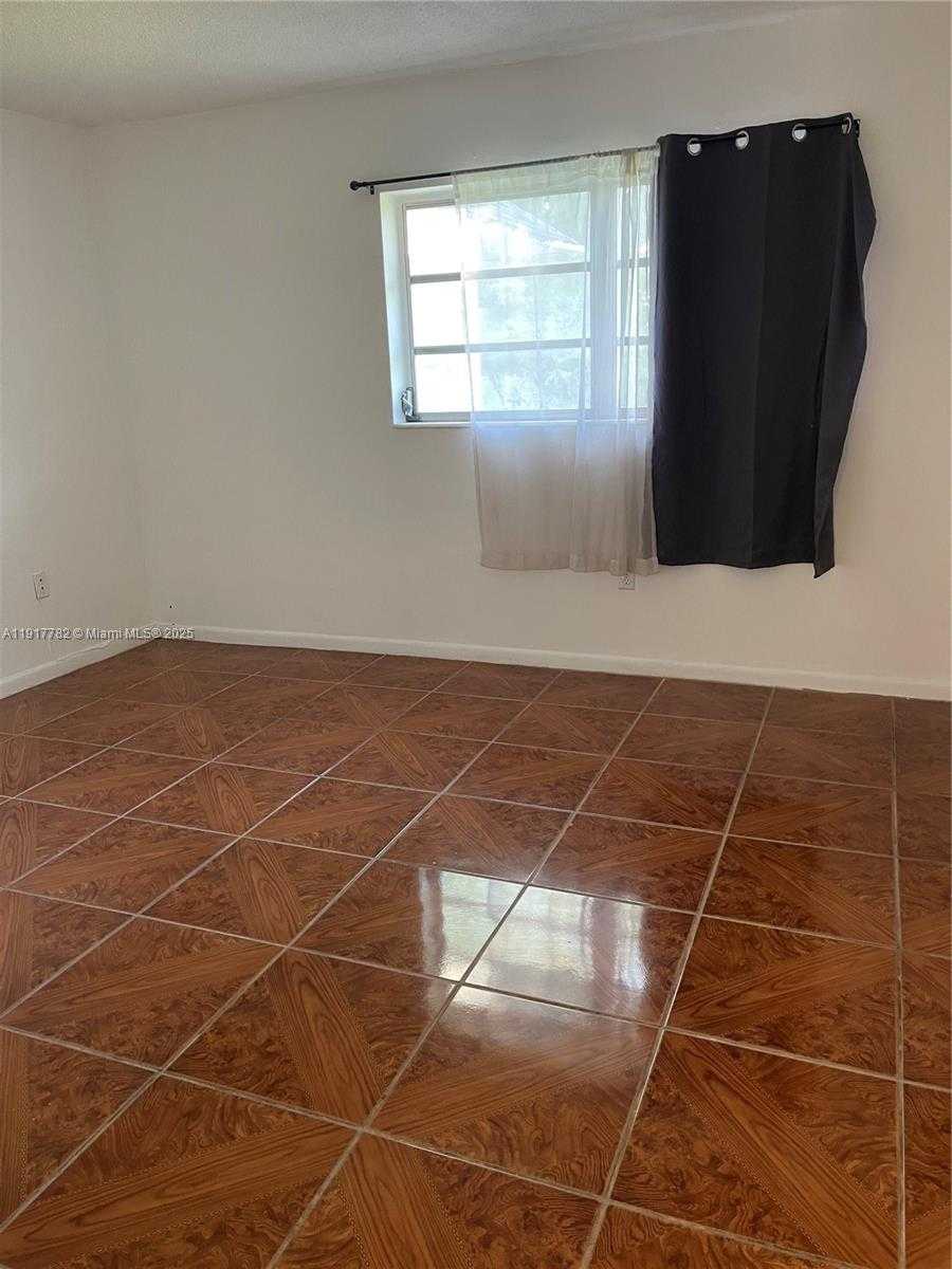 Small Image of 7328 SOUTH WEST 82ND ST #B213, Miami Number 17