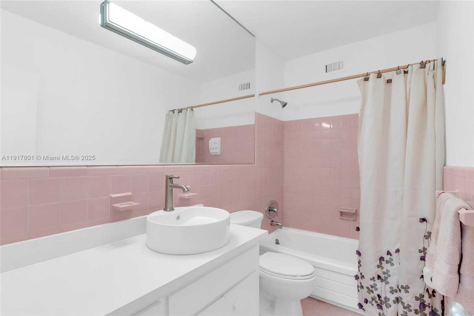 Small Image of 1101 98TH ST #5, Bay Harbor Islands Number 17