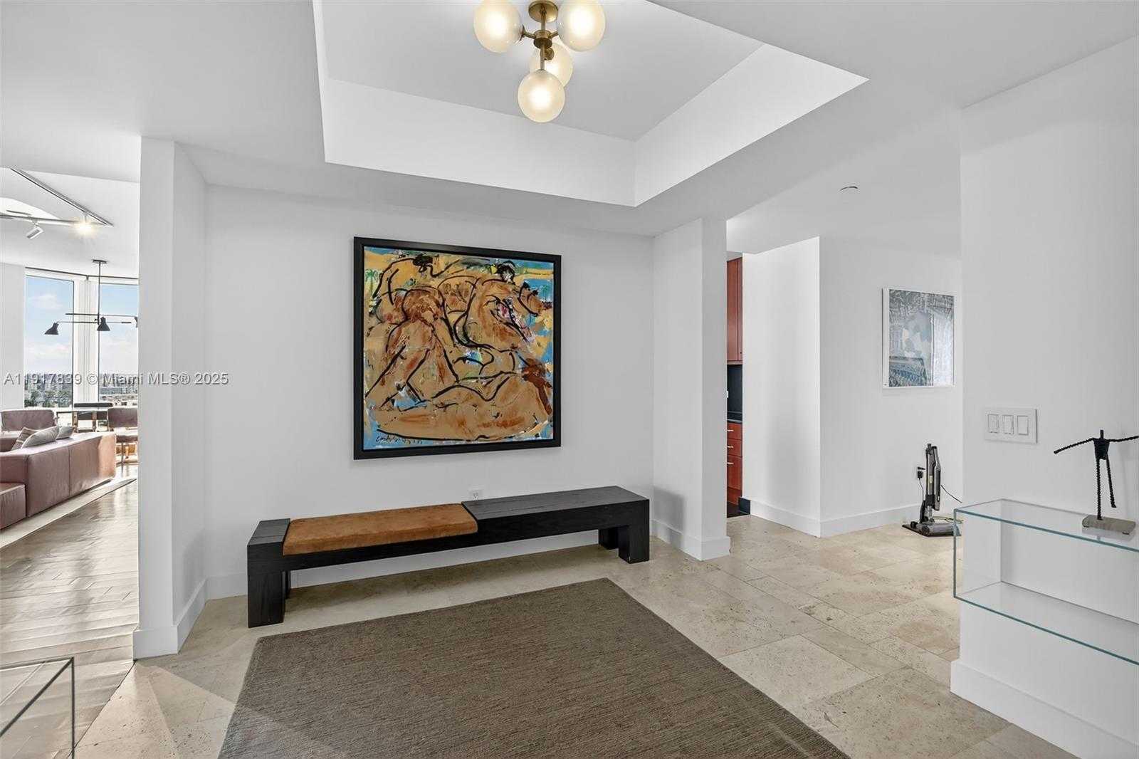 Imagen de Pequeño Objeto