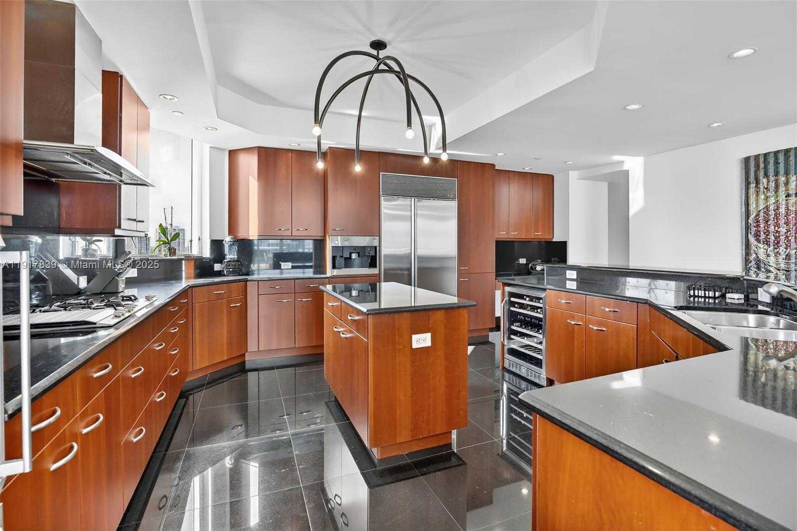 Imagen de Pequeño Objeto