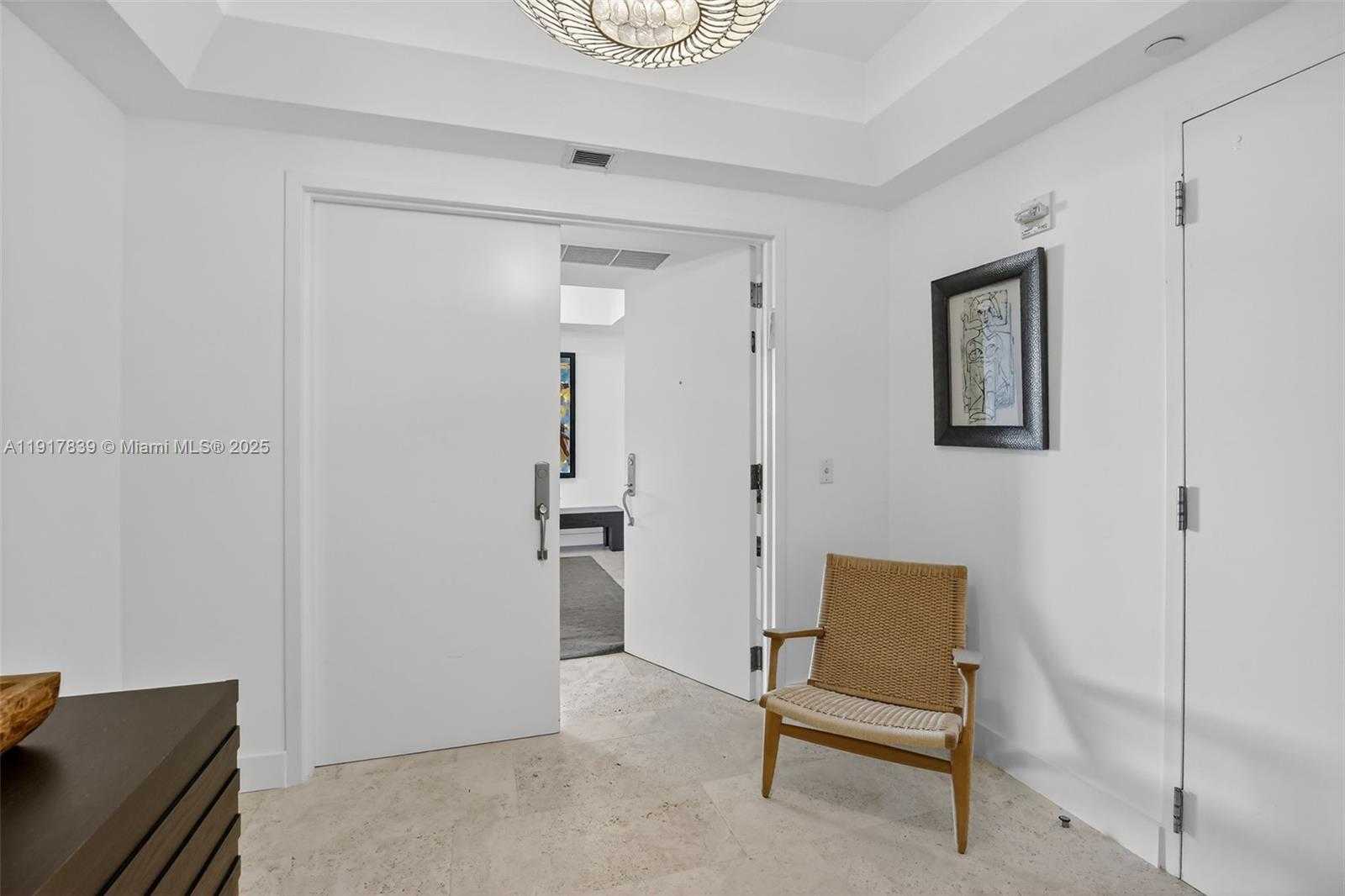 Imagen de Pequeño Objeto