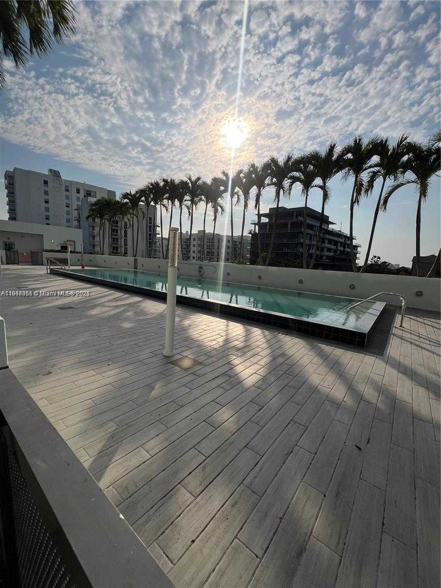 Small Image of 1600 SOUTH WEST 1ST AVE #412, Miami Number 1