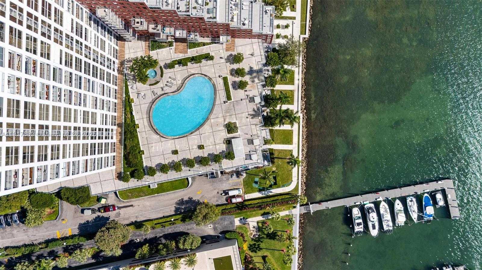 Small Image of 1541 BRICKELL AVE #C406, Miami Number 19