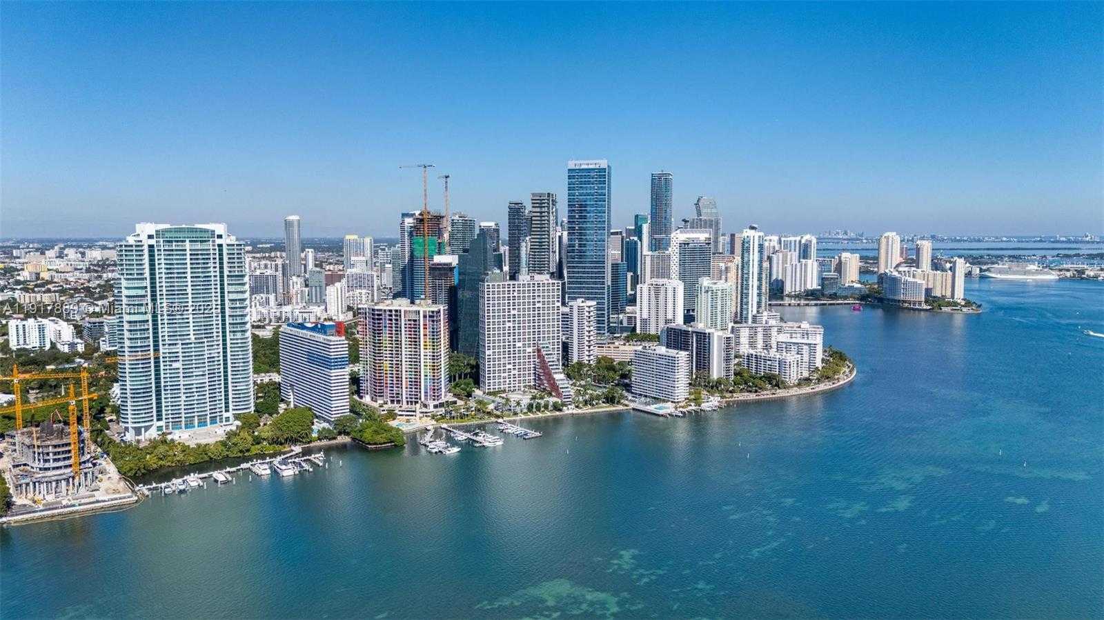 Small Image of 1541 BRICKELL AVE #C406, Miami Number 56