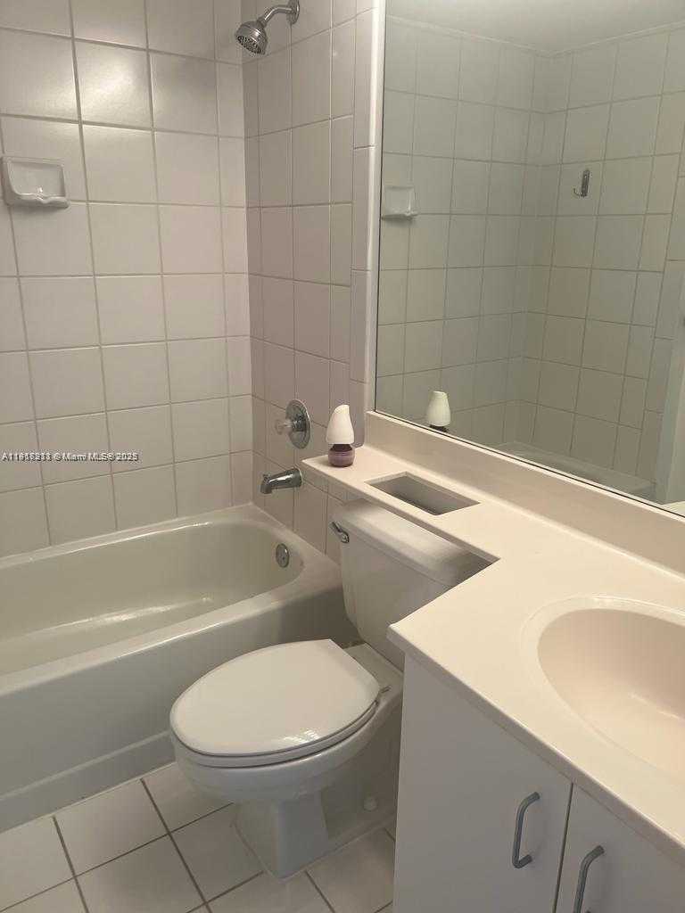 Small Image of 3300 NORTH EAST 192ND ST #1017, Aventura Number 18