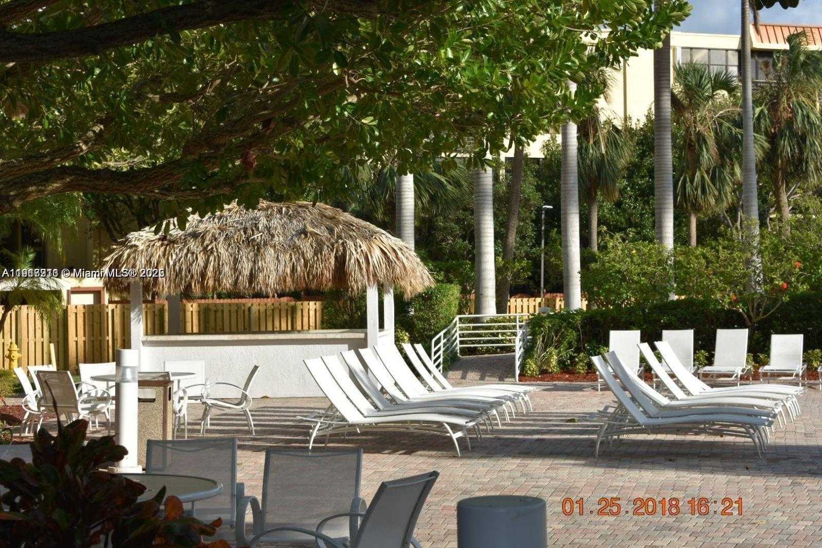 Small Image of 3300 NORTH EAST 192ND ST #1017, Aventura Number 31