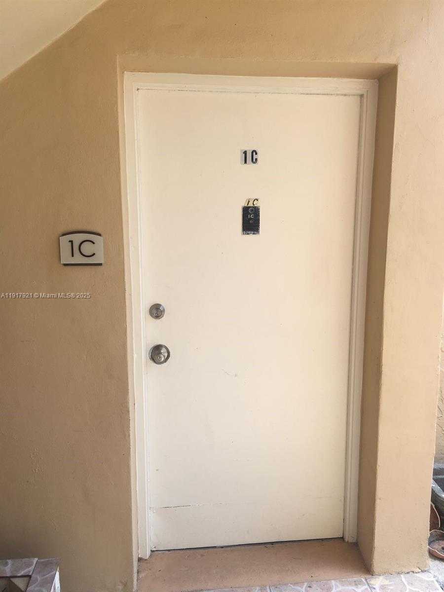 Small Image of 4240 NORTH WEST 79TH AVE #1C, Doral Number 3