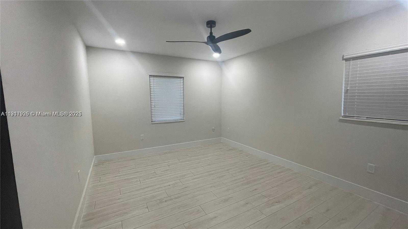 Small Image of 8320 SOUTH WEST 142ND ST #8320, Palmetto Bay Number 12