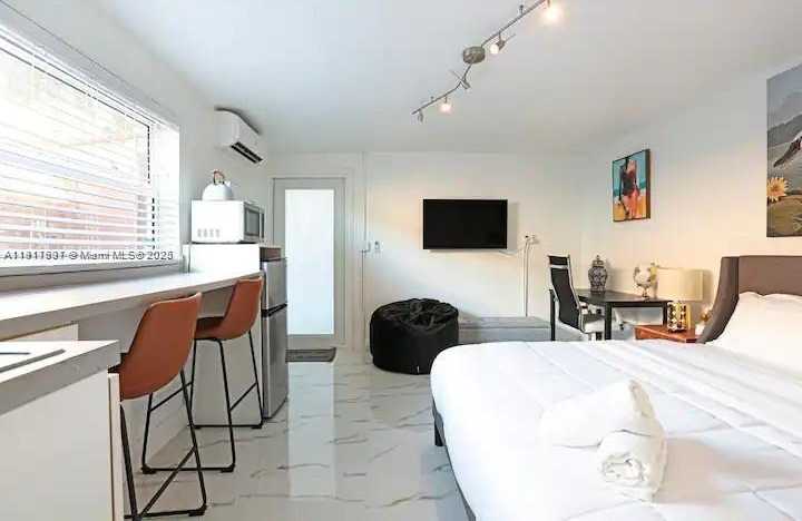 Small Image of 1100 NORTH EAST 1ST AVE #C, Fort Lauderdale Number 1