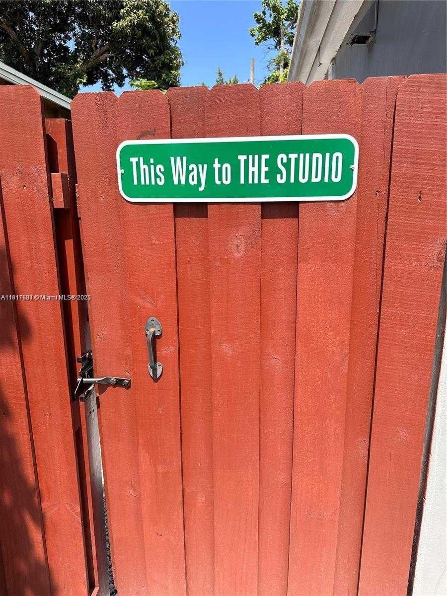 Small Image of 1100 NORTH EAST 1ST AVE #C, Fort Lauderdale Number 11