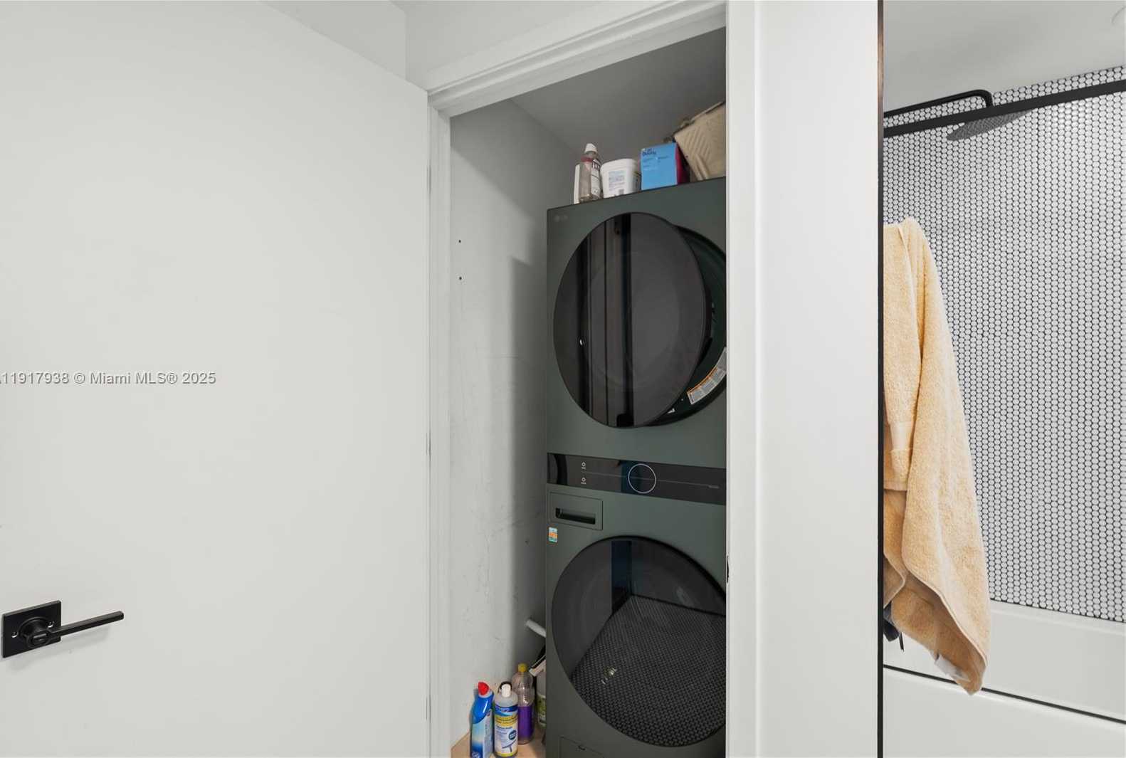 Small Image of 3301 NORTH EAST 1ST AVE #H1215, Miami Number 21