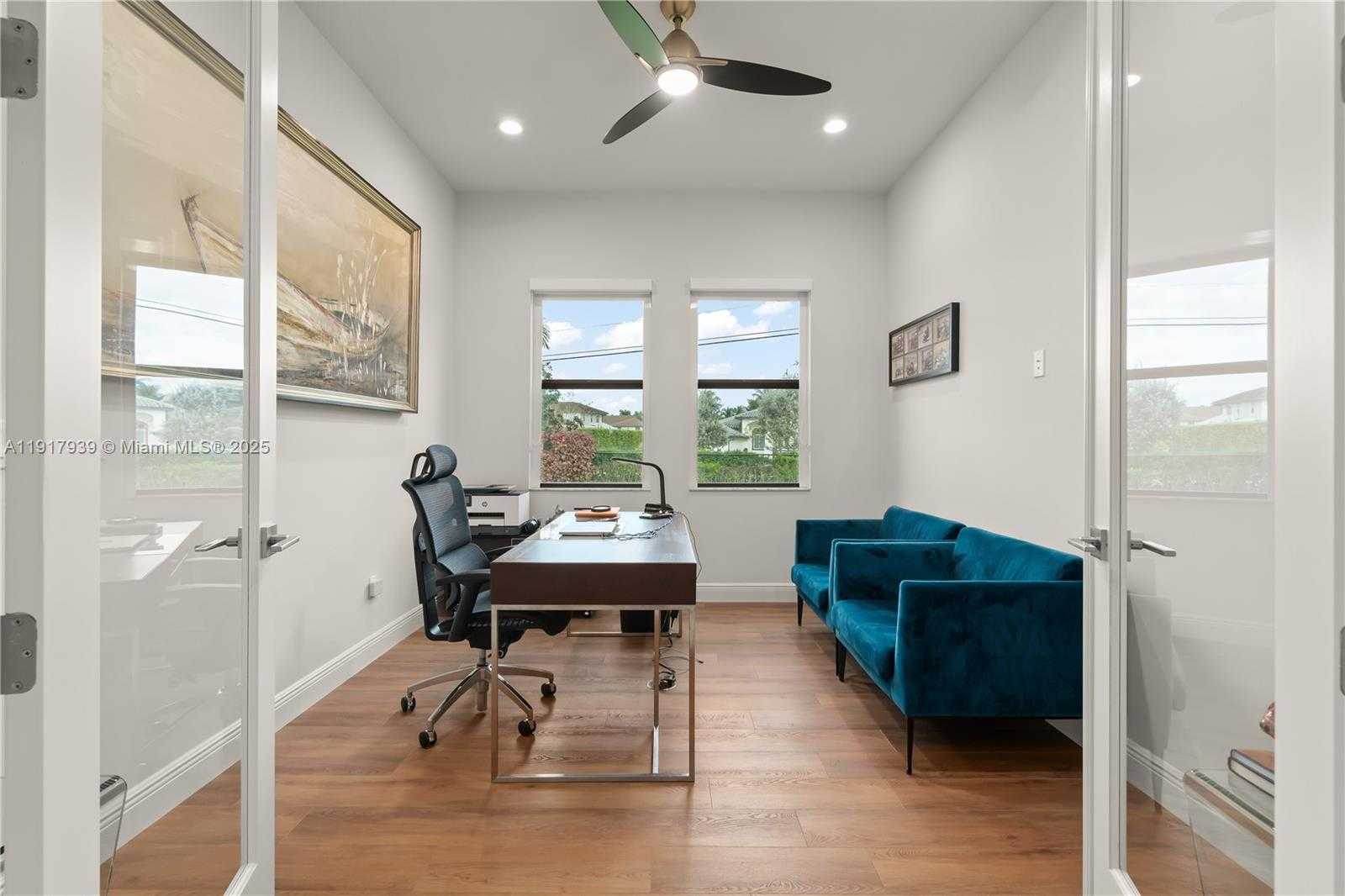 Small Image of 14820 MILLSTONE RANCHES DR, Davie Number 20