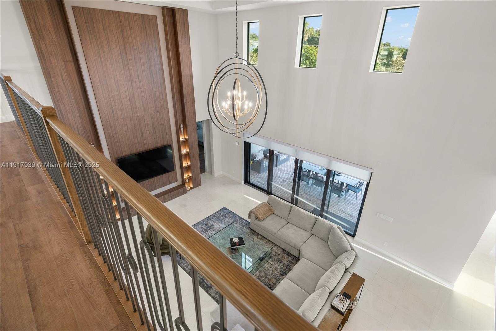 Small Image of 14820 MILLSTONE RANCHES DR, Davie Number 28