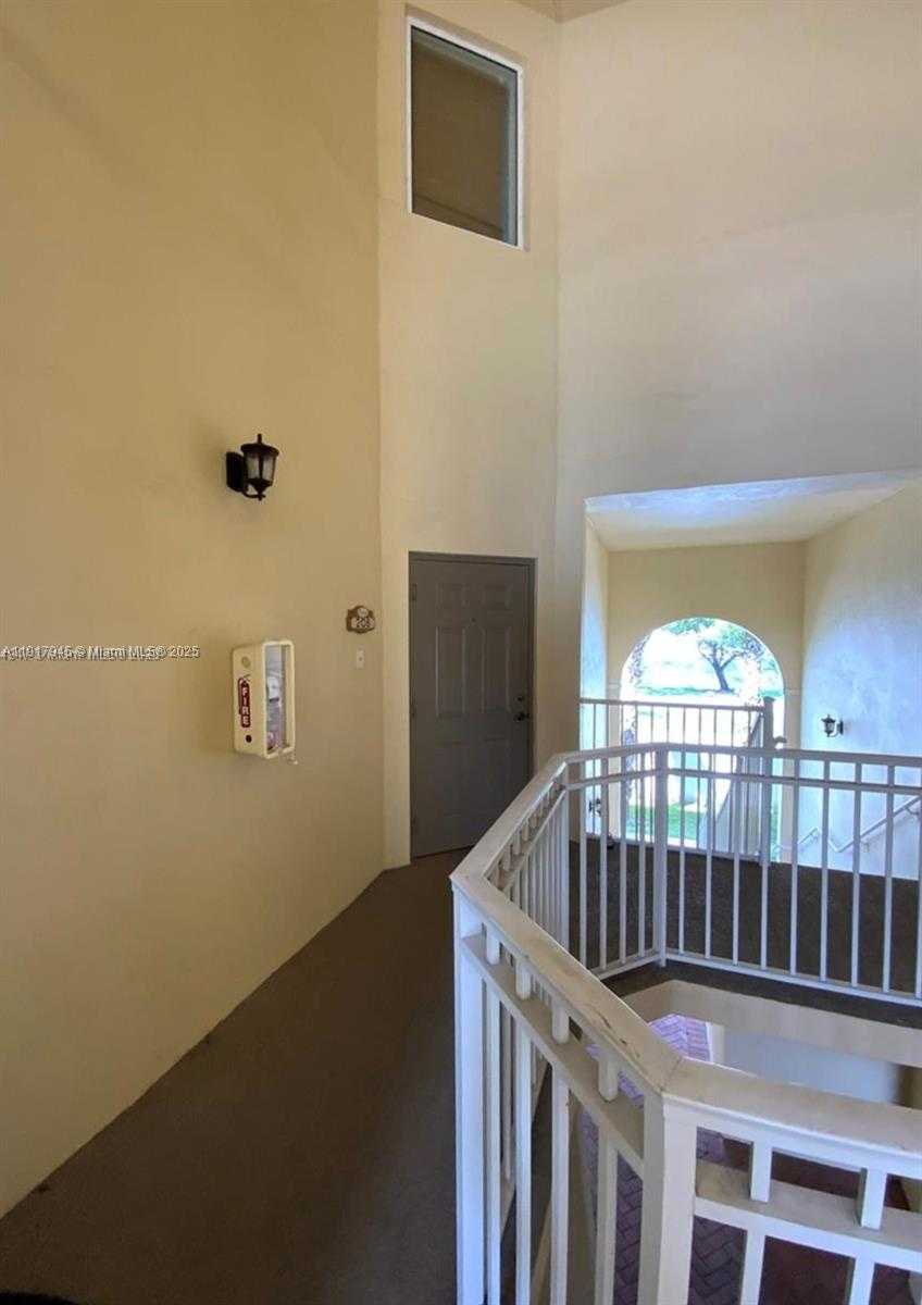 Small Image of 10805 NORTH WEST 89TH TER #208-4, Doral Number 9