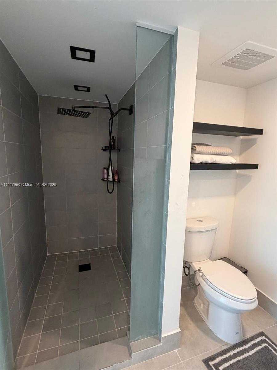 Imagen de Pequeño Objeto