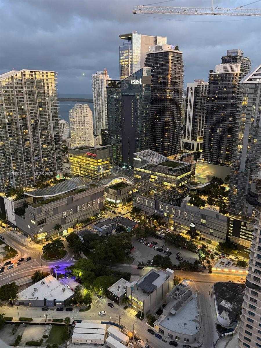 Imagen de Pequeño Objeto