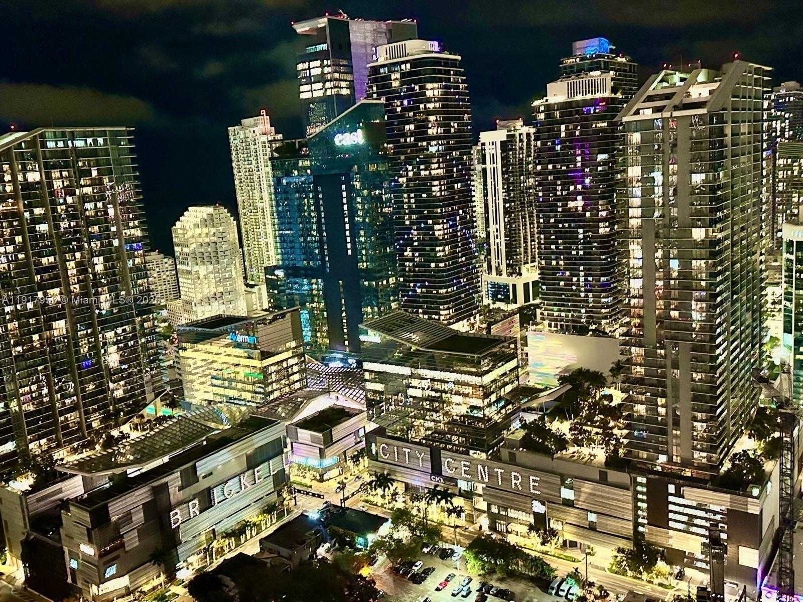 Imagen de Pequeño Objeto