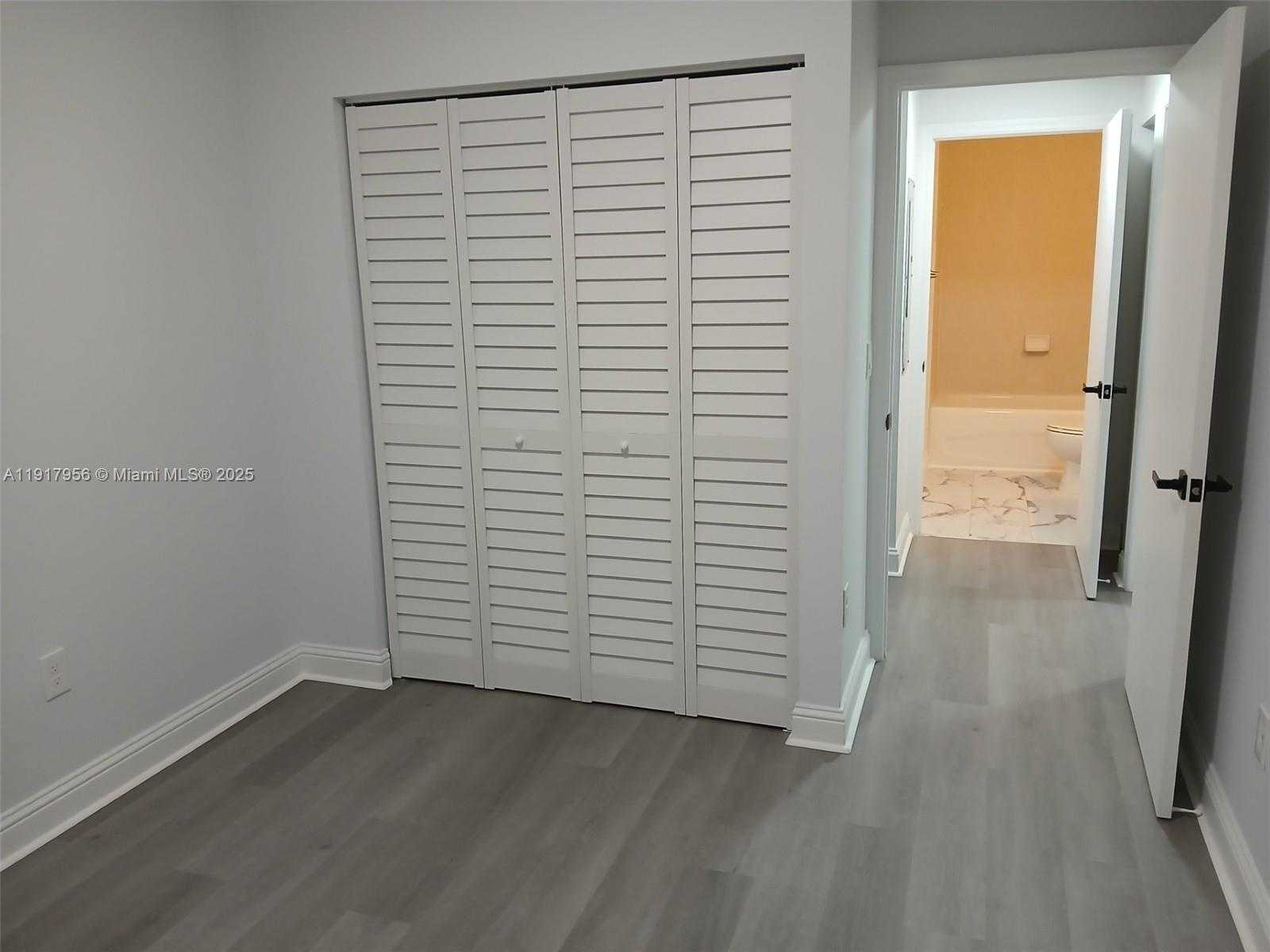 Small Image of 7300 NORTH WEST 114TH AVE #305-6, Doral Number 13