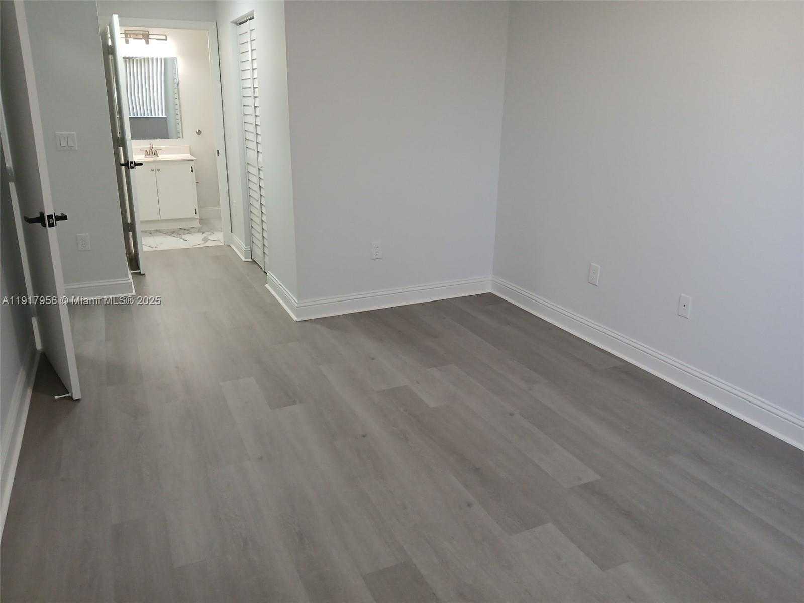 Small Image of 7300 NORTH WEST 114TH AVE #305-6, Doral Number 18