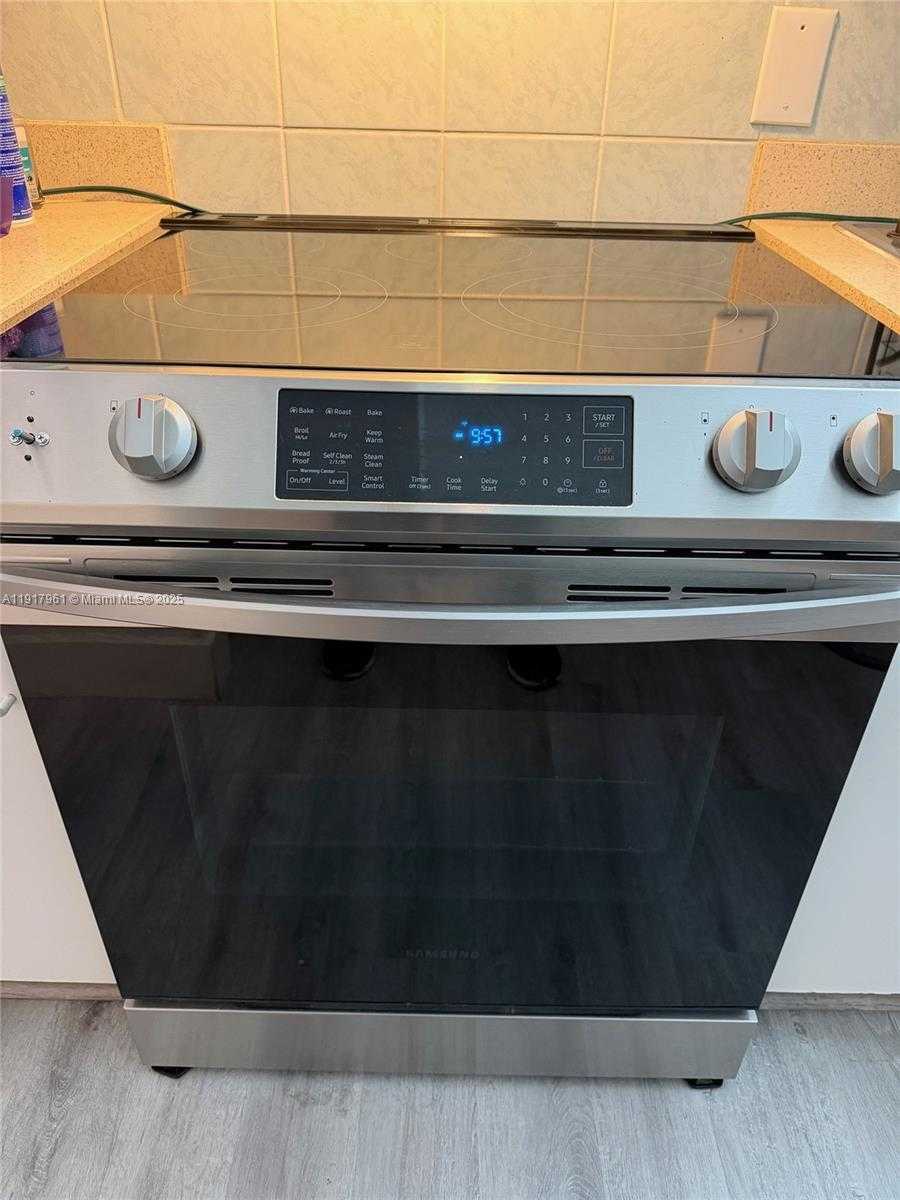 Small Image of 1251 NORTH EAST 108TH ST #312, North Miami Number 8