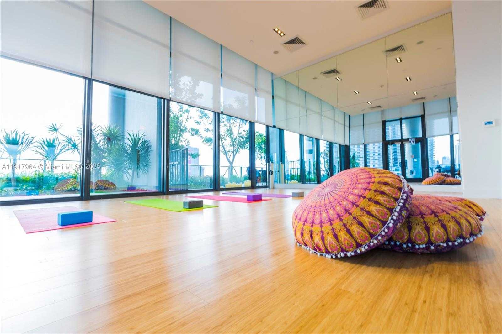 Small Image of 1600 NORTH EAST 1ST AVE #3409, Miami Number 16