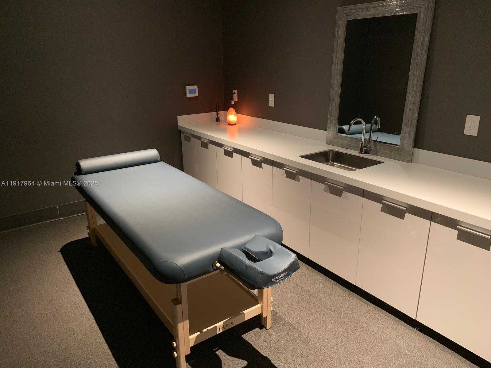 Small Image of 1600 NORTH EAST 1ST AVE #3409, Miami Number 22