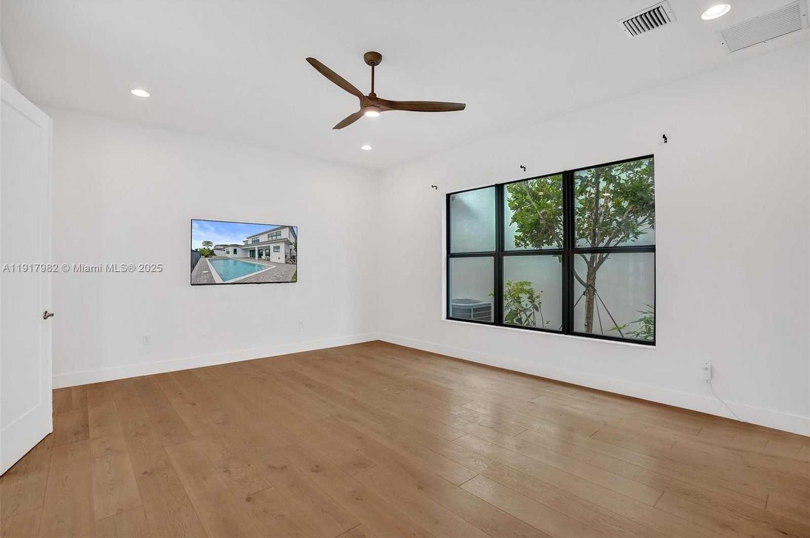 Small Image of 17130 WANDERING WAVE AVE, Boca Raton Number 12