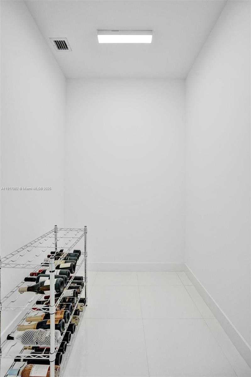 Small Image of 17130 WANDERING WAVE AVE, Boca Raton Number 16