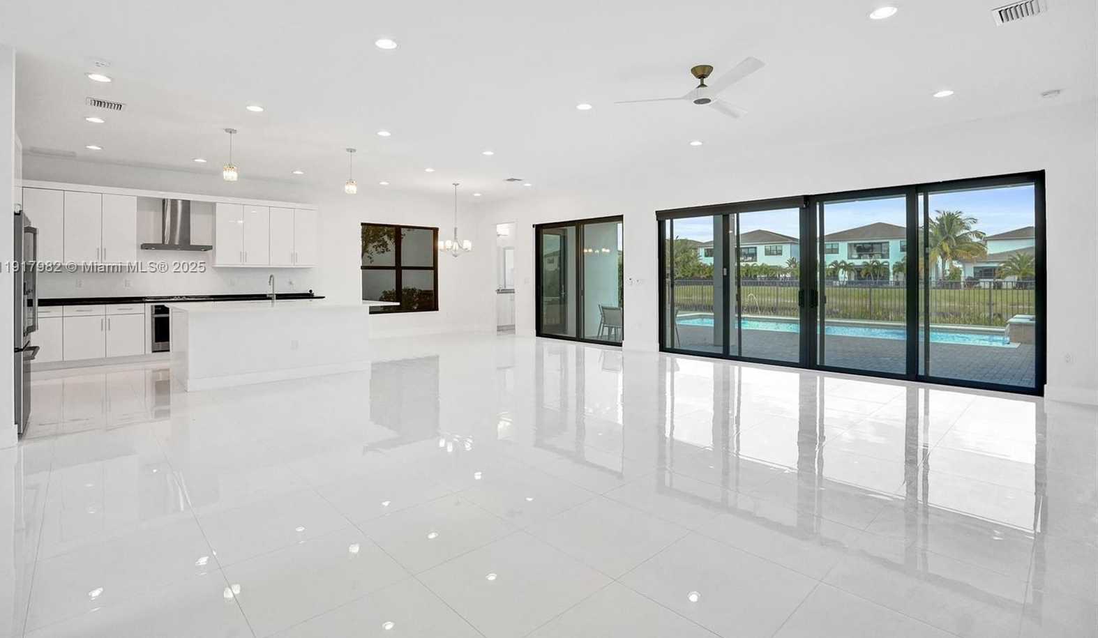 Small Image of 17130 WANDERING WAVE AVE, Boca Raton Number 18