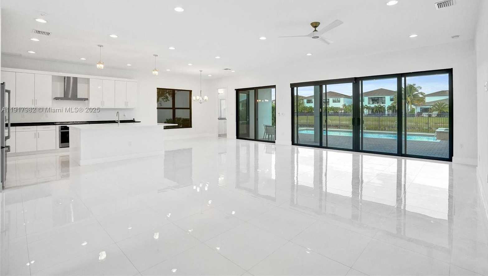 Small Image of 17130 WANDERING WAVE AVE, Boca Raton Number 19