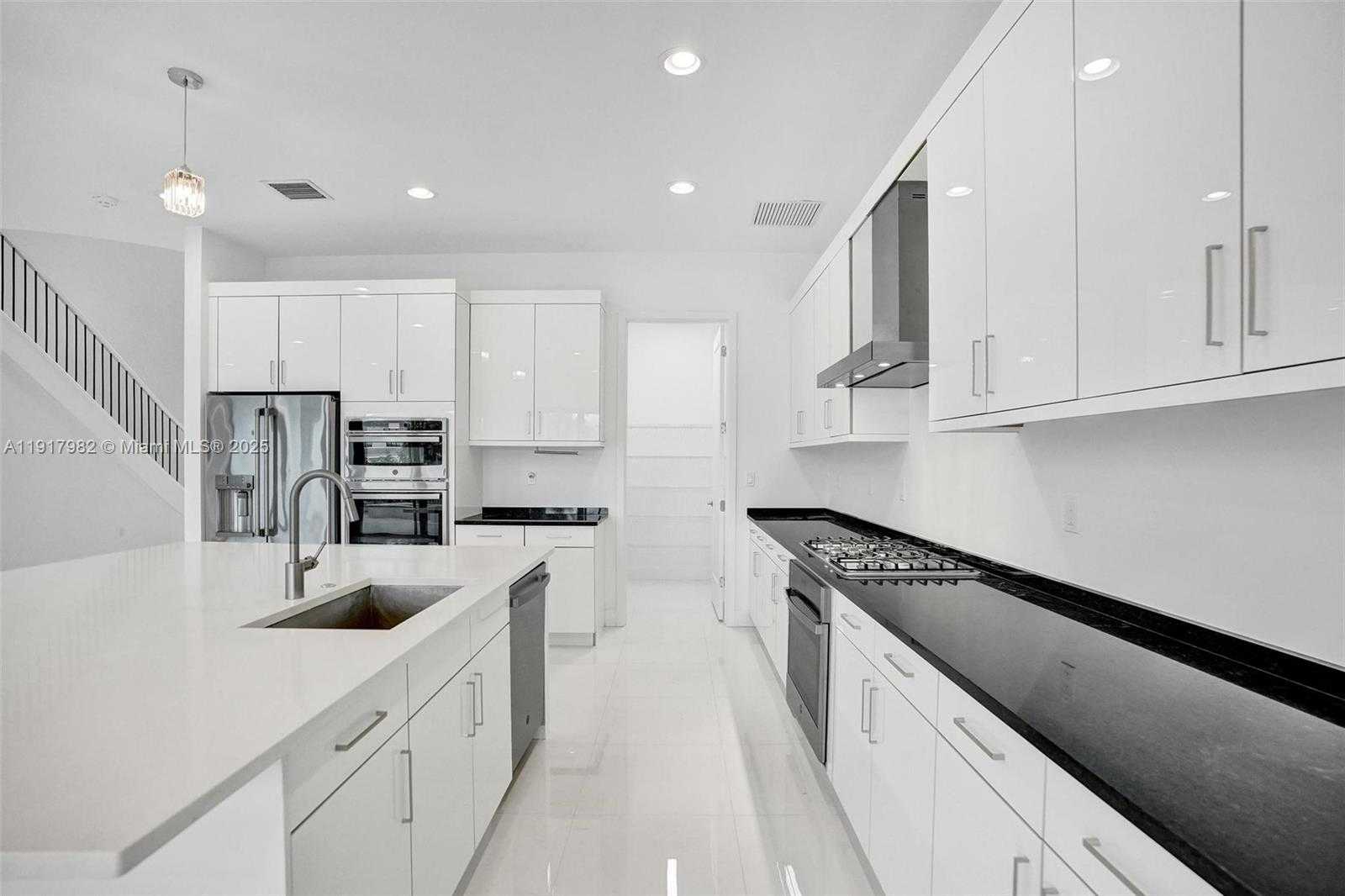 Small Image of 17130 WANDERING WAVE AVE, Boca Raton Number 26