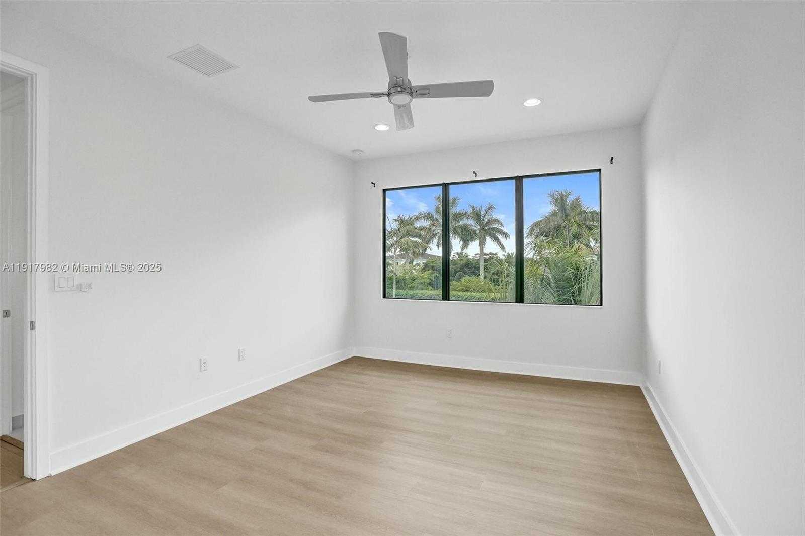 Small Image of 17130 WANDERING WAVE AVE, Boca Raton Number 63